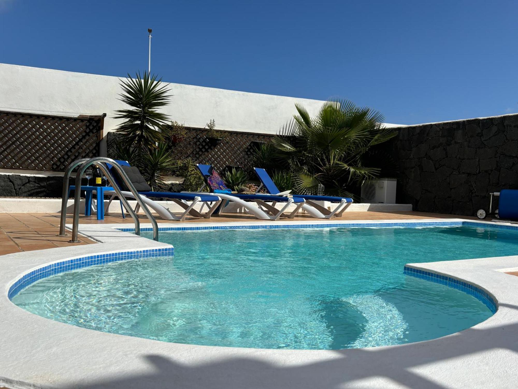 Villa Adel 56, Private Heated Pool, Parking Playa Blanca  Exterior photo